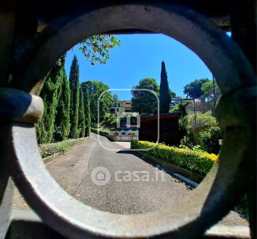 Villa in Via Rodi — foto 18 di 41