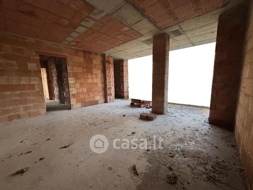 Quadrilocale in Via Giacomo Puccini 216 — foto 18 di 29