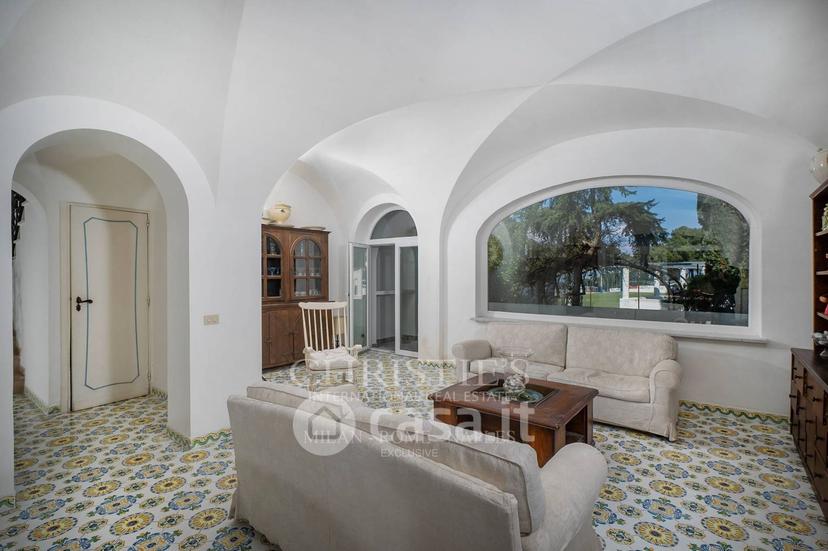 Villa in Via Damecuta — foto 18 di 45