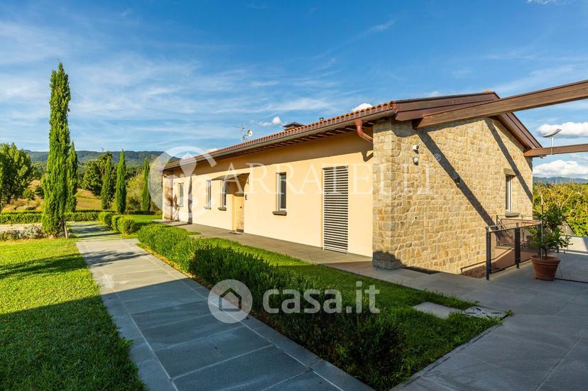 Villa in Via Stradello di Ago 7 — foto 25 di 76