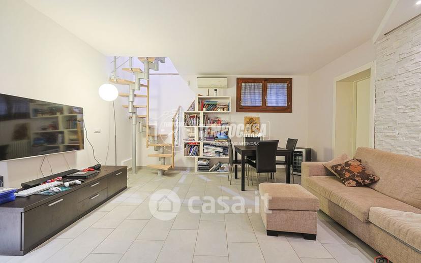 Appartamento in Via Colunga — foto 26 di 44