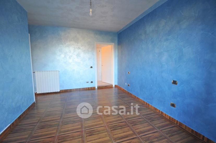 Villa in Via Sandro Pertini 5 — foto 11 di 32