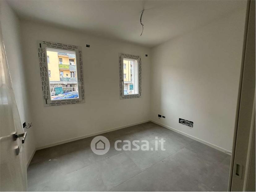 Quadrilocale in Via Irma Bandiera — foto 2 di 18