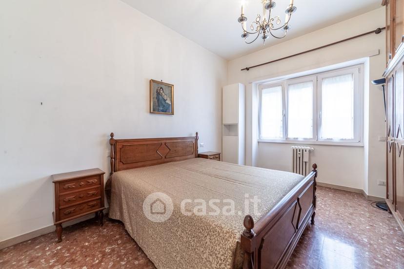 Quadrilocale in Via Pomposa 11 — foto 26 di 34