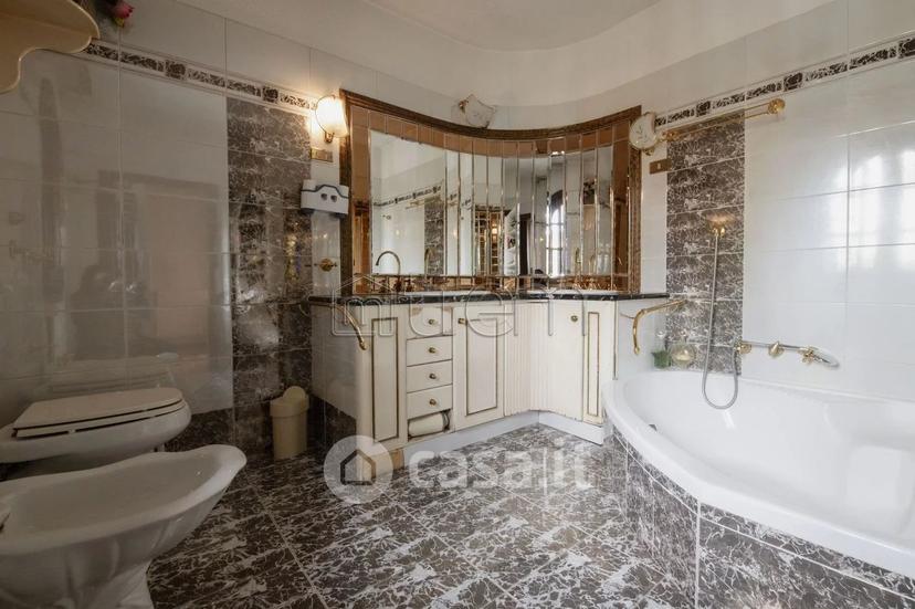 Villa in Via Ruggero Leoncavallo 13 — foto 28 di 43