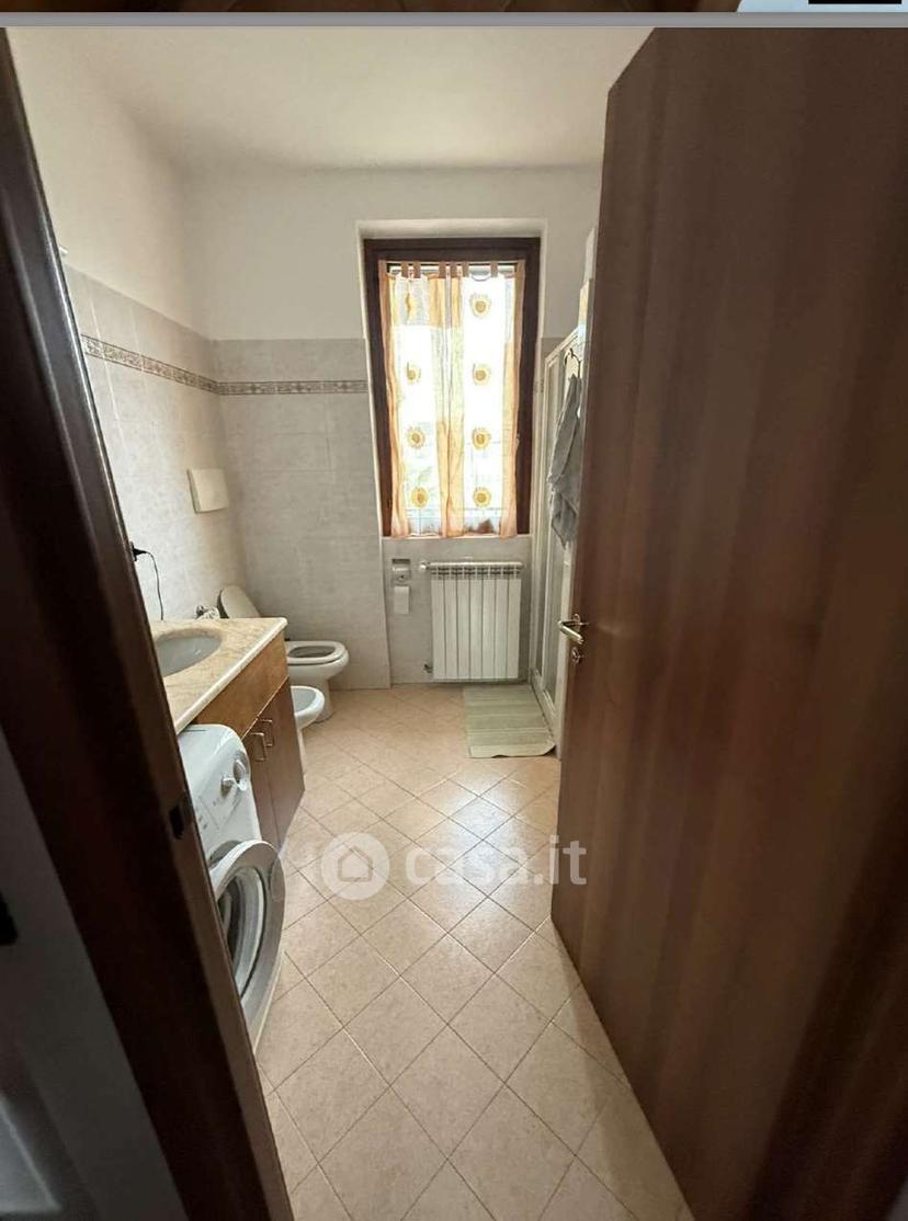 Trilocale in Via Claudio Treves 18 — foto 21 di 36