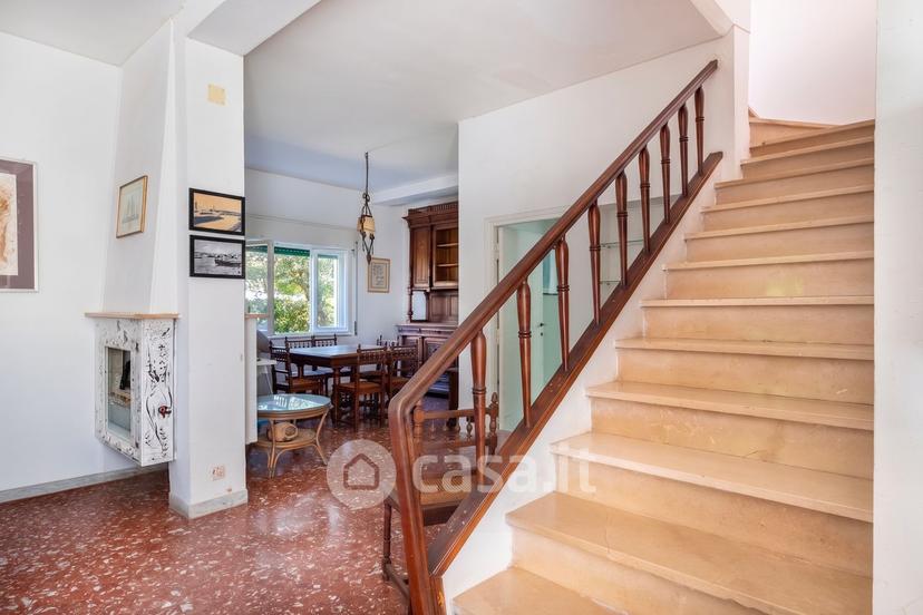 Villa in Via Porto San Giorgio — foto 18 di 38