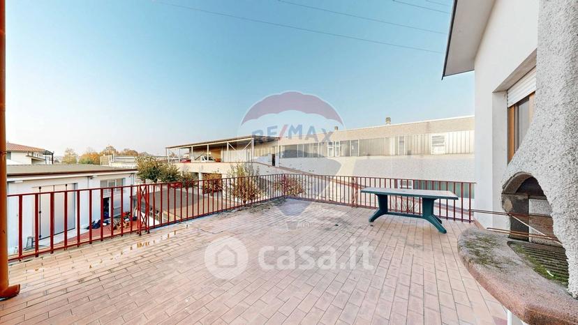 Villa in Via Muoni 15 — foto 25 di 44