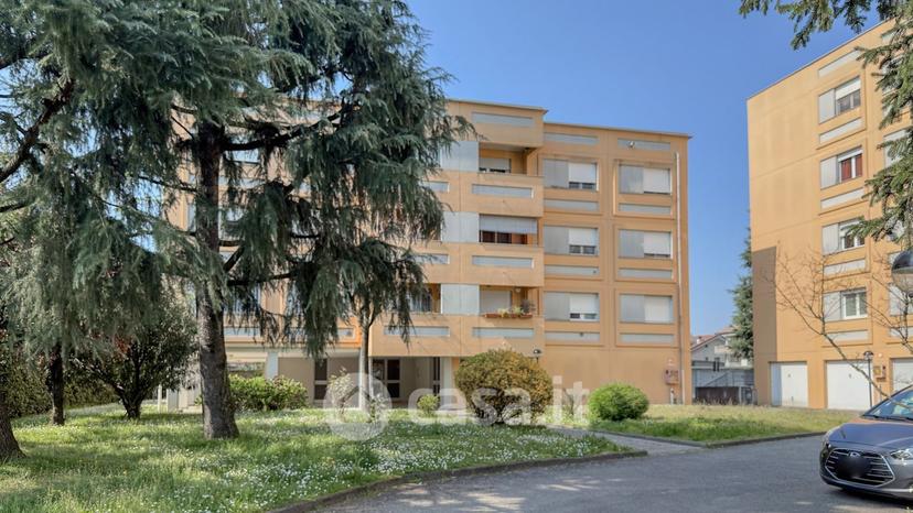 Trilocale in Piazza Giovanni XXIII 1 — foto 24 di 40