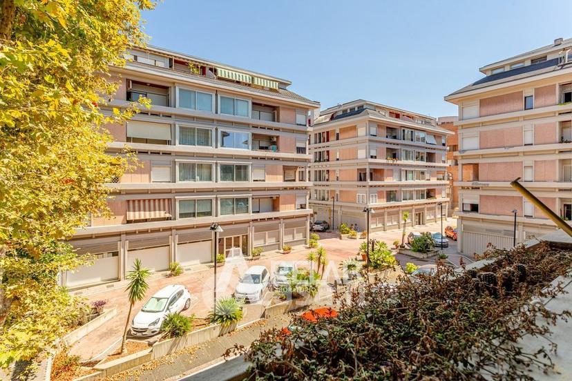Appartamento in Via Algajola 26 — foto 16 di 27
