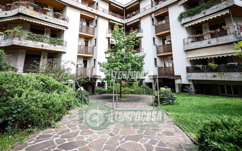 Quadrilocale in Via Buonarroti 3 — foto 5 di 29