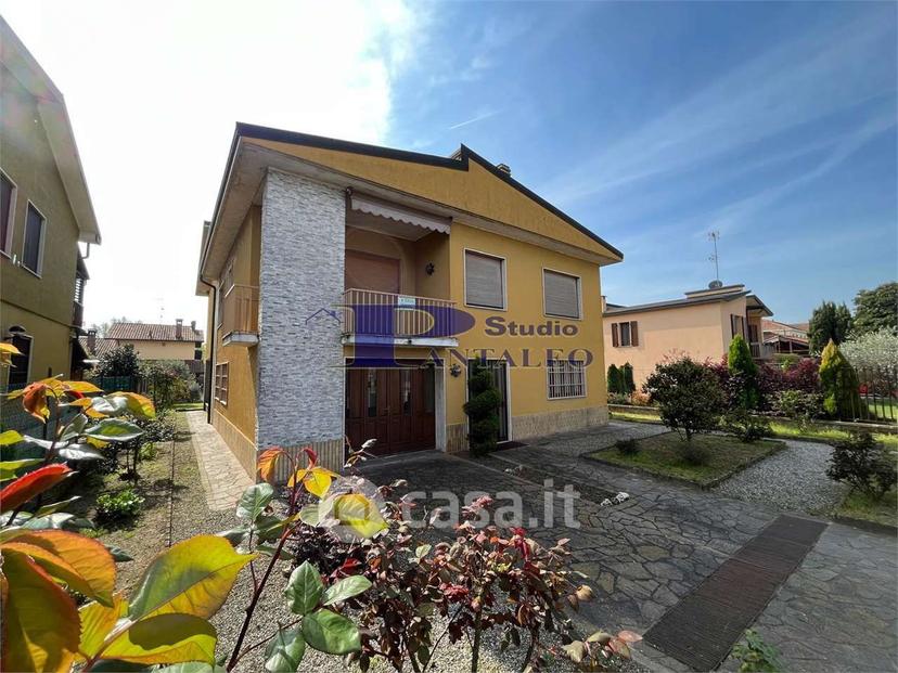 Villa in Via Ada Negri — foto 4 di 41