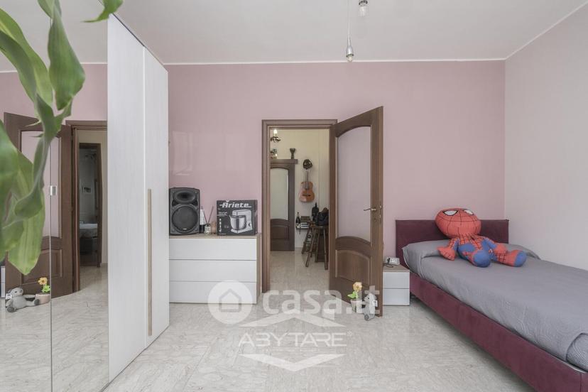 Trilocale in Via Pasubio 5 — foto 7 di 41