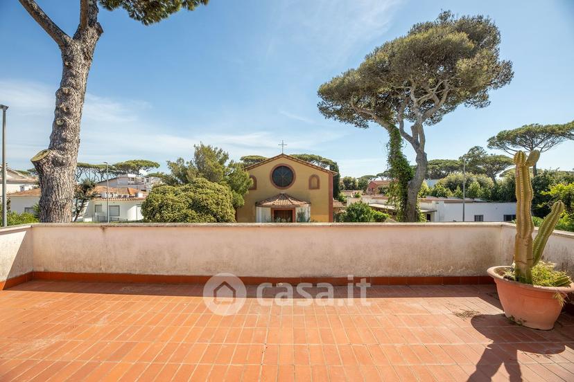 Villa in Via Porto San Giorgio — foto 28 di 38