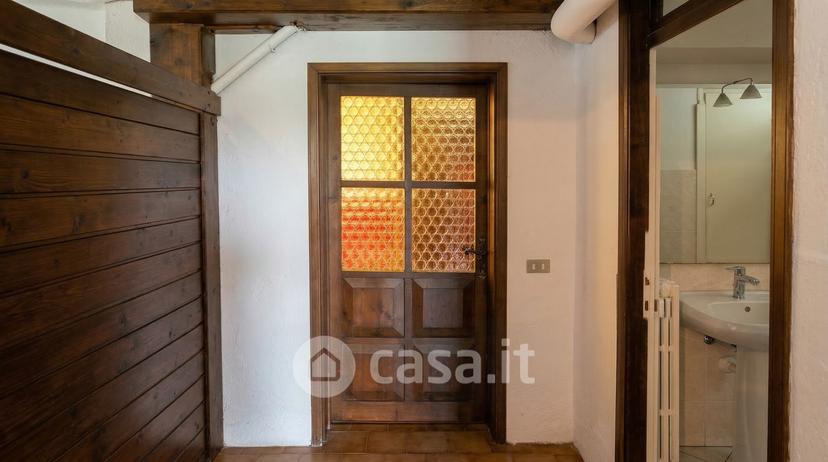 Villa in Via Edmondo de Amicis 7 — foto 31 di 43