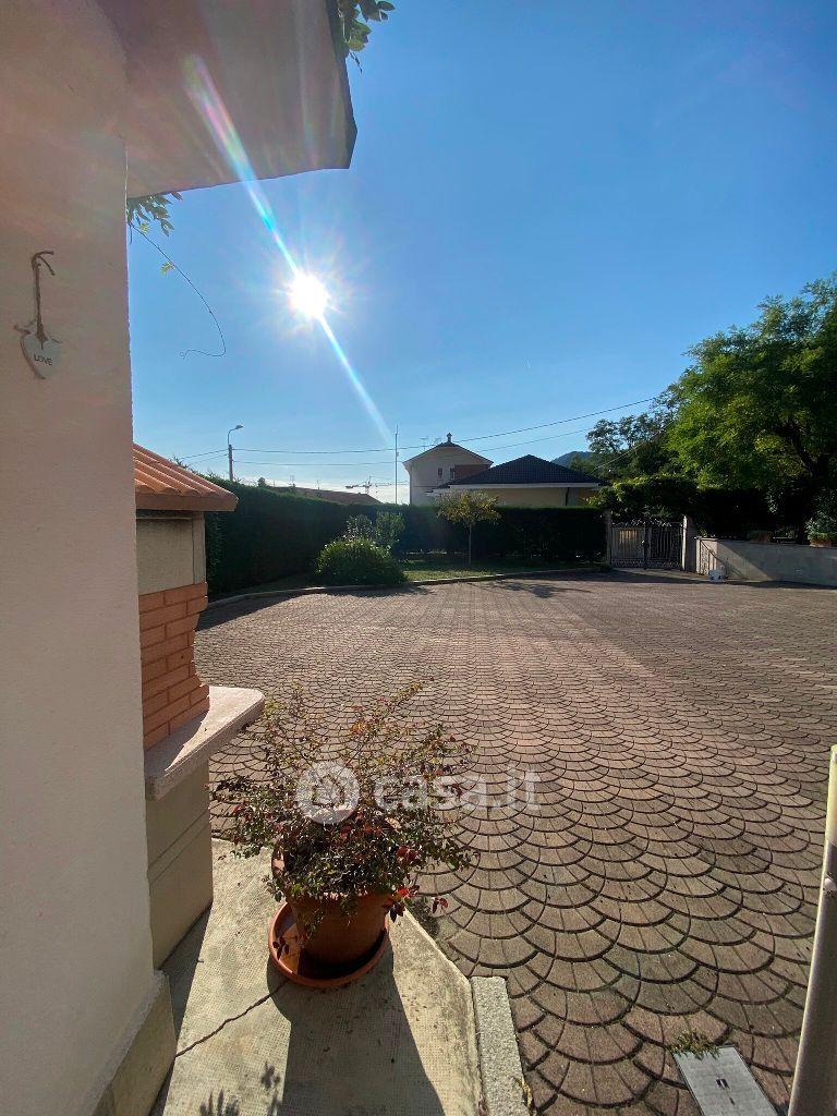 Villa in Piazza Libertà 5 — foto 16 di 34