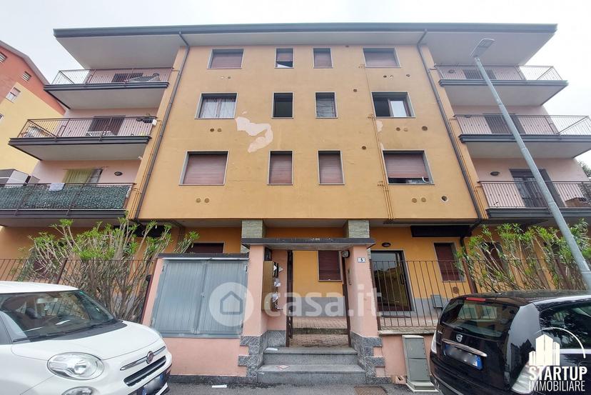 Trilocale in Via Carroccio 5 — foto 14 di 31