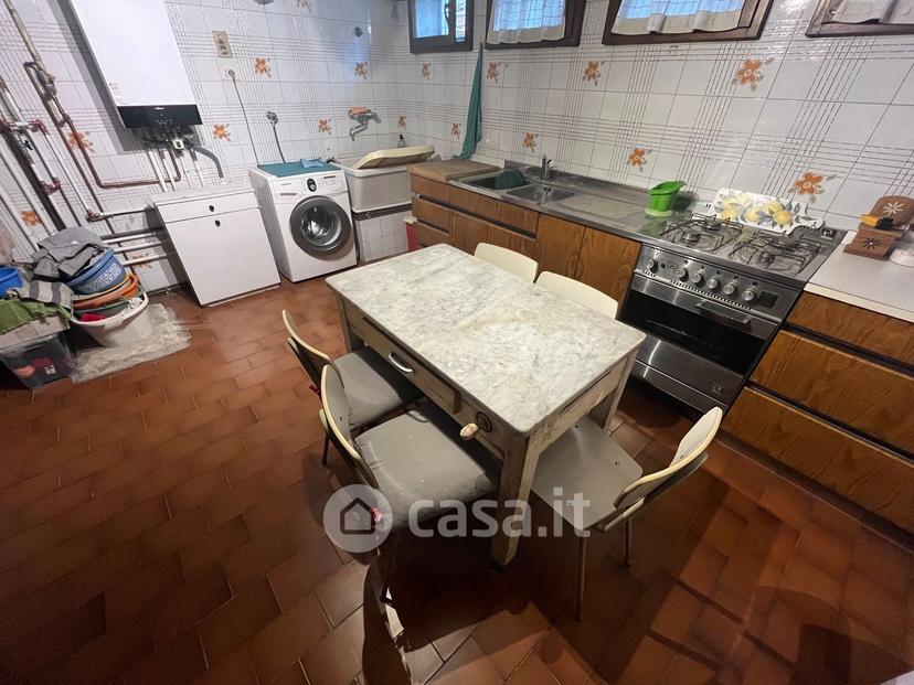 Villa in Via Val d'Ossola — foto 20 di 49