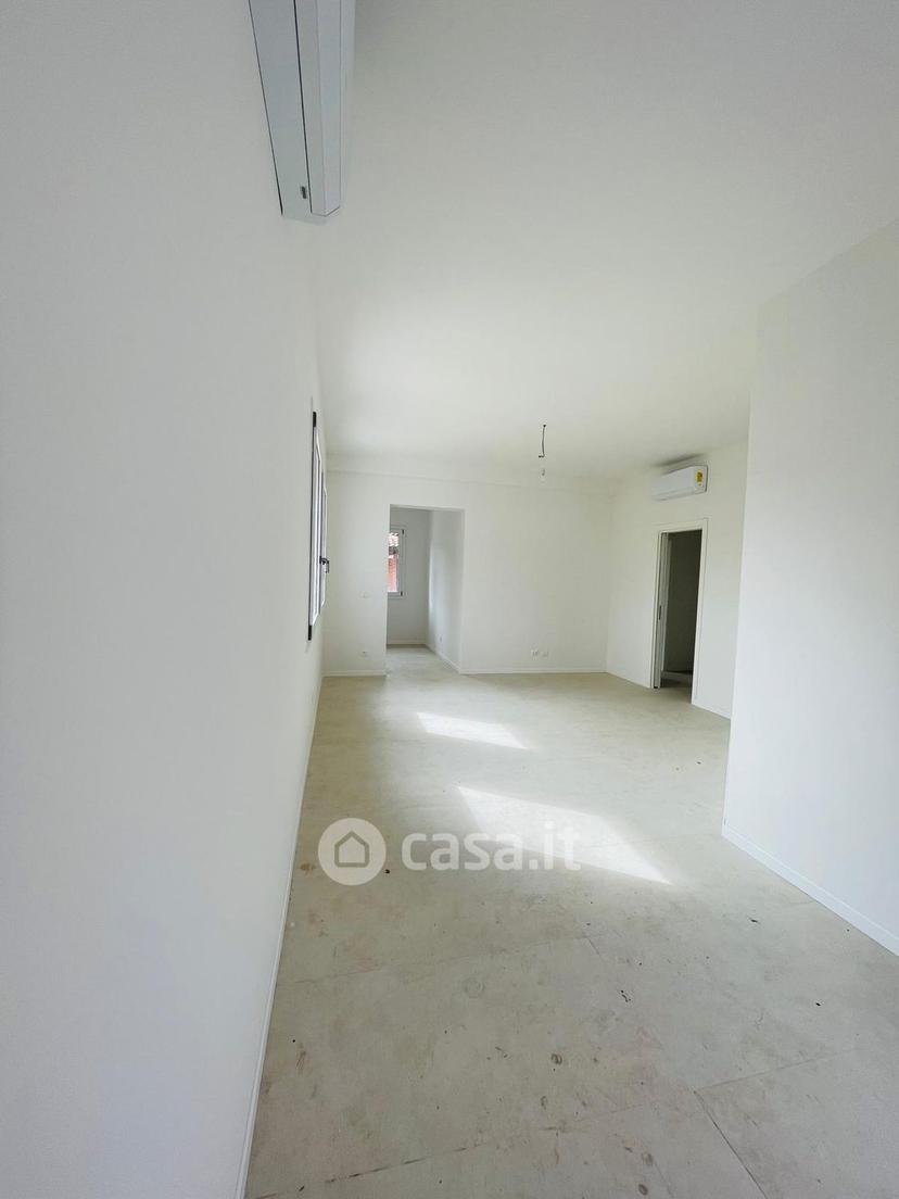 Quadrilocale in della Libertà 4 — foto 5 di 27