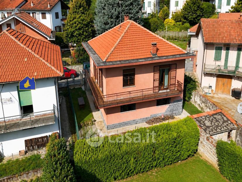 Villa in Via Cadore — foto 21 di 37