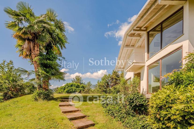 Villa in Via Capitano de Poi — foto 15 di 20