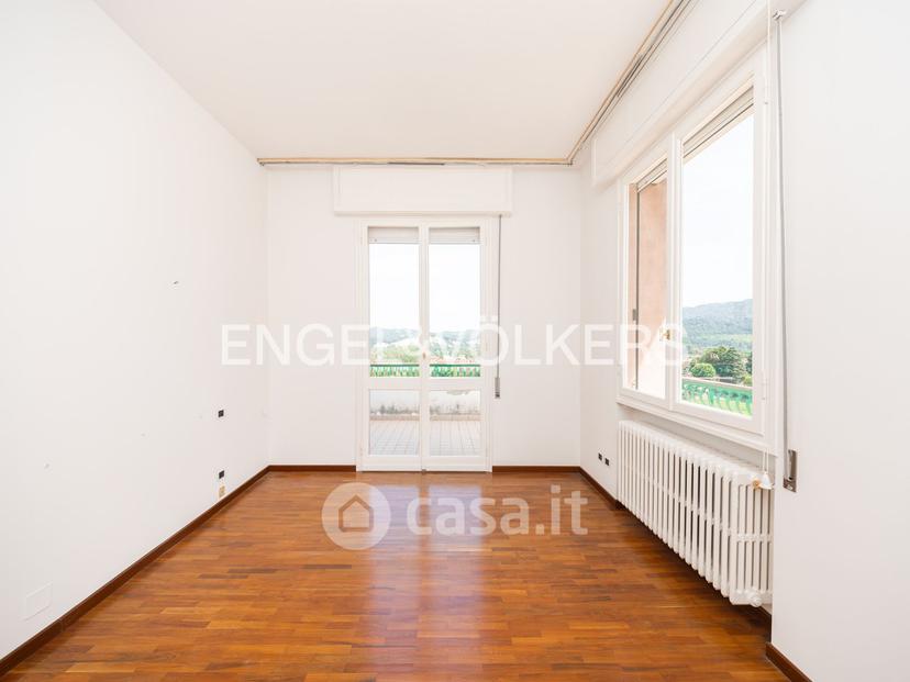 Villa in Via Campescolo — foto 36 di 39