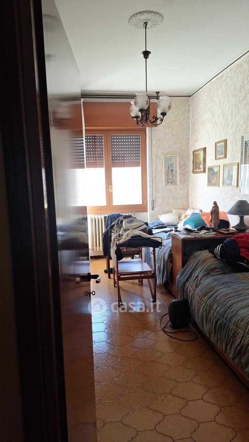Villa in Via dei Certosini 8 — foto 6 di 28