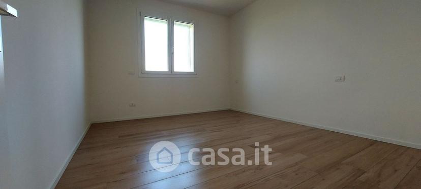 Quadrilocale in Via Don Gaetano Botti 1 — foto 3 di 16