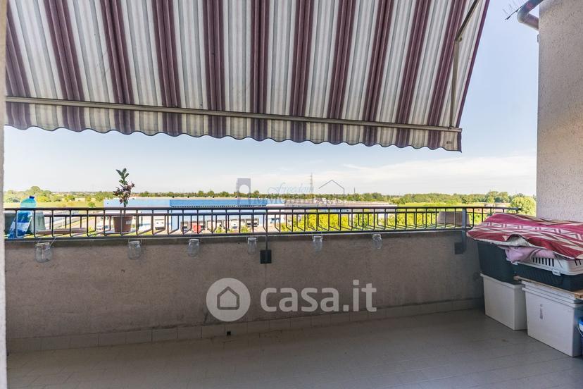 Trilocale in Via Fedor Dostoevskij 2 — foto 20 di 30