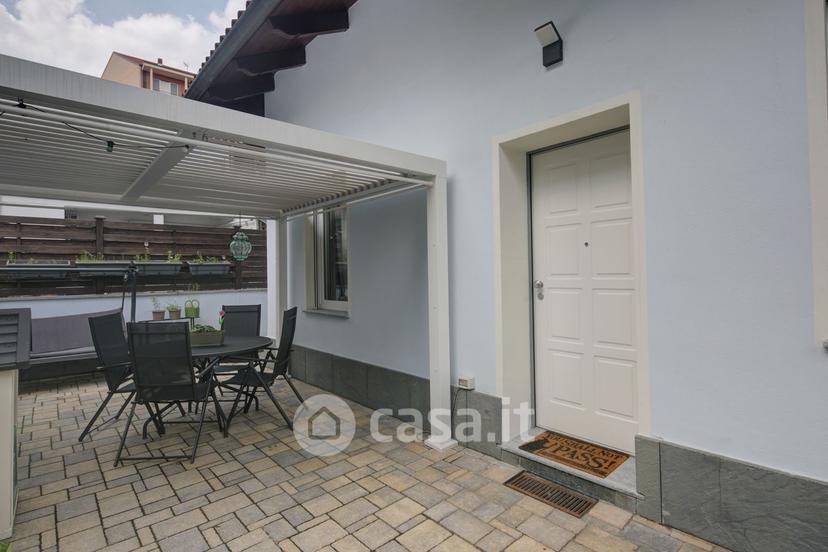 Villa in Via Massimo d'Azeglio 9 — foto 18 di 41