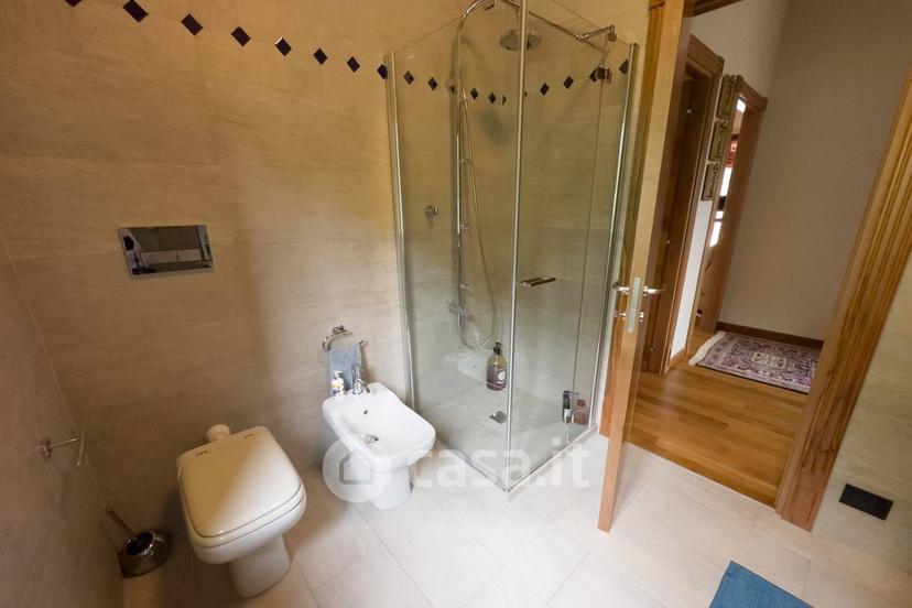 Villa in Strada Val Salice 31 — foto 4 di 34