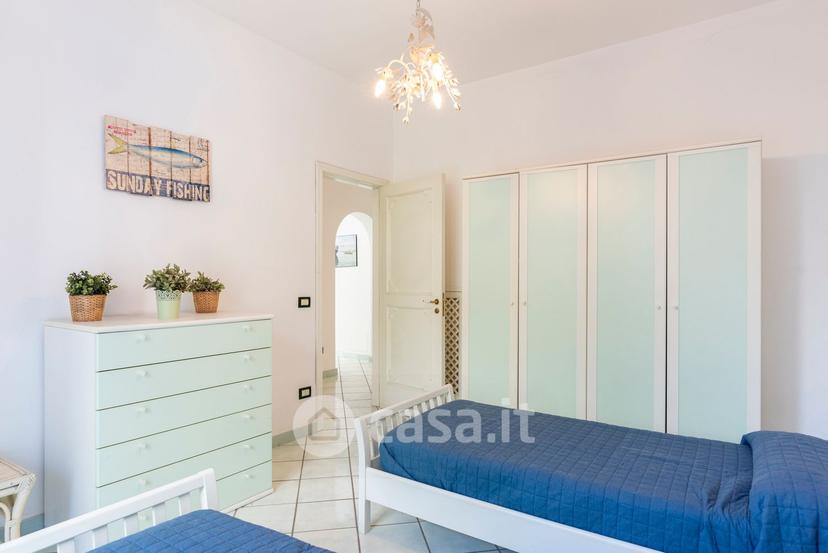 Appartamento in Via Michele Mazzella 71 — foto 12 di 35