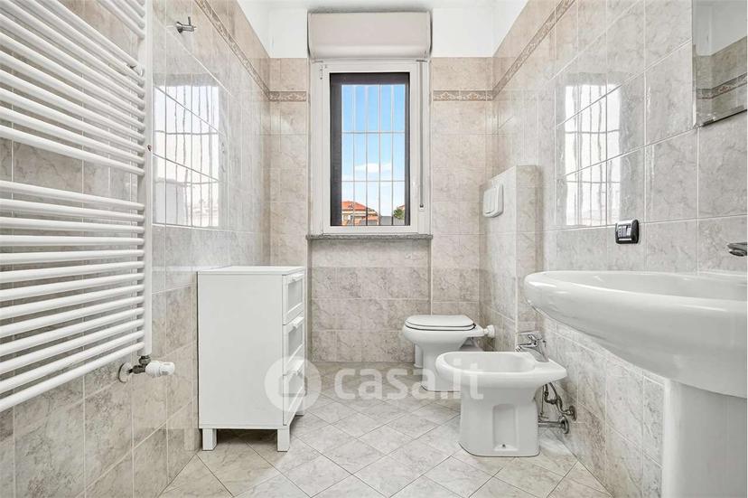 Trilocale in Via Palmanova 12 — foto 19 di 29
