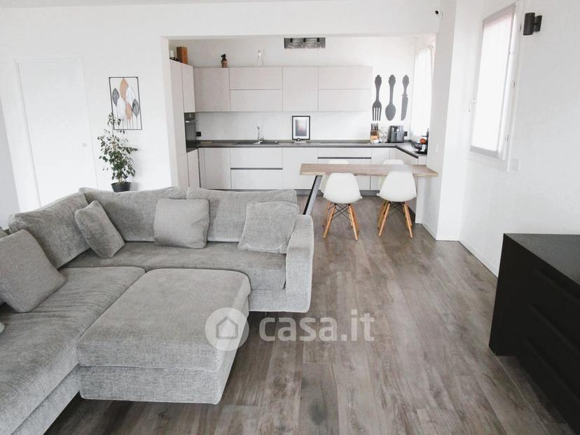 Trilocale in Via Don Luigi Sturzo 19 — foto 30 di 49