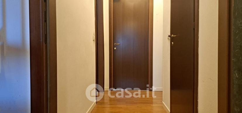 Quadrilocale in Via Risorgimento 43 — foto 27 di 41