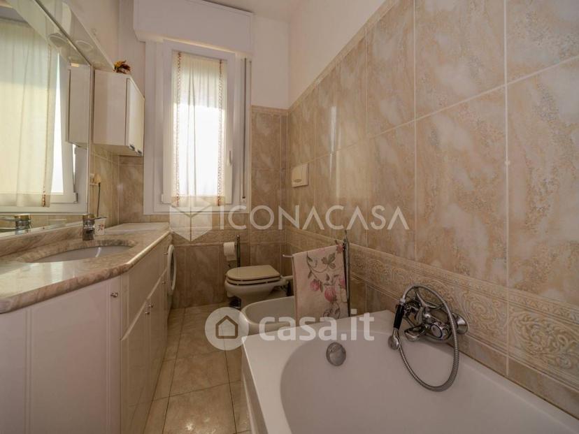 Trilocale in Via della Resistenza 2 — foto 33 di 86