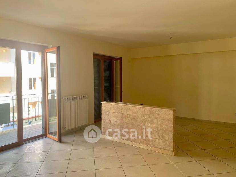 Trilocale in Via Michelangelo 29 — foto 13 di 23