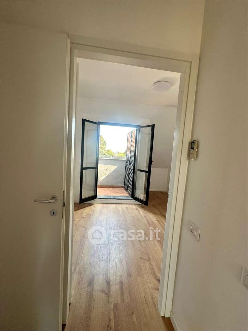 Trilocale in Via Dante Alighieri — foto 12 di 28