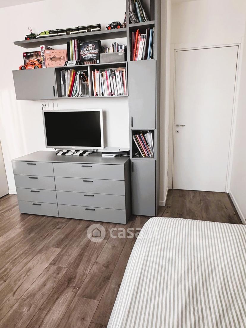 Trilocale in Via Don Luigi Sturzo 19 — foto 3 di 49