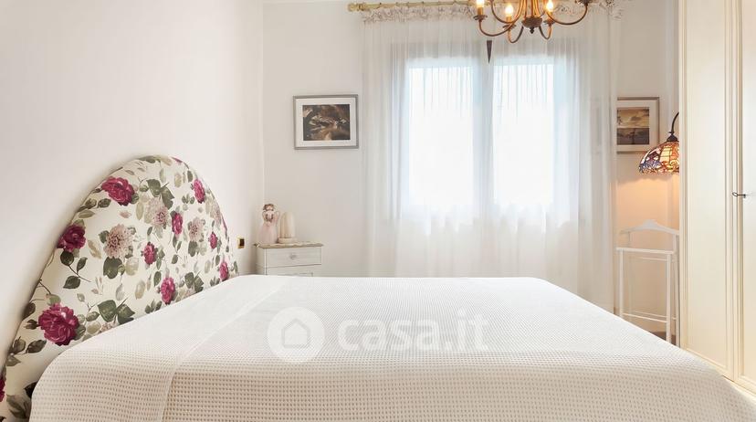 Trilocale in Vicolo Santa Maria 7 — foto 23 di 48