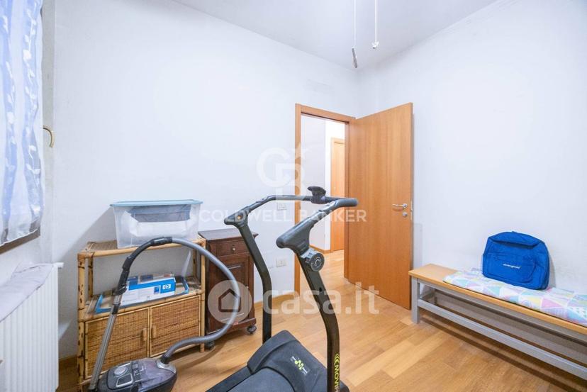 Trilocale in Via Codivilla — foto 10 di 22