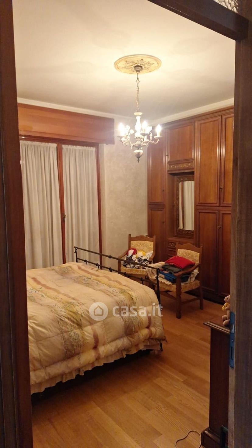 Villa in Via dei Certosini 8 — foto 11 di 28