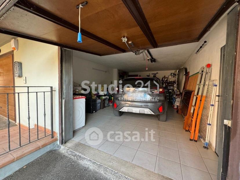Appartamento in Via Giovanni Amendola — foto 22 di 32