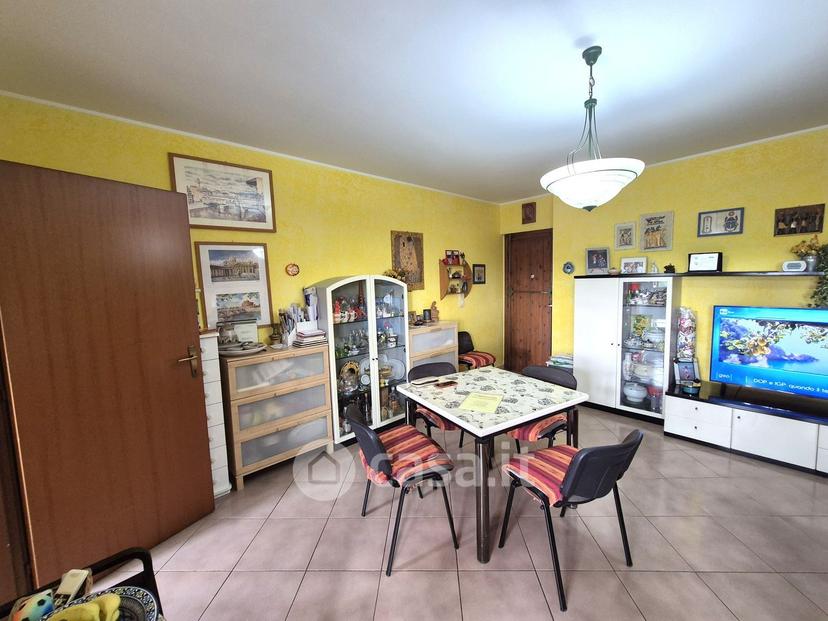 Trilocale in Via Giuseppe Garibaldi 31 — foto 10 di 35