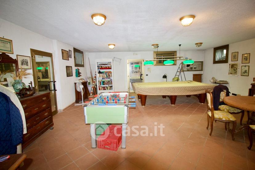 Villa in Via Giuseppe Parini 5 — foto 9 di 86