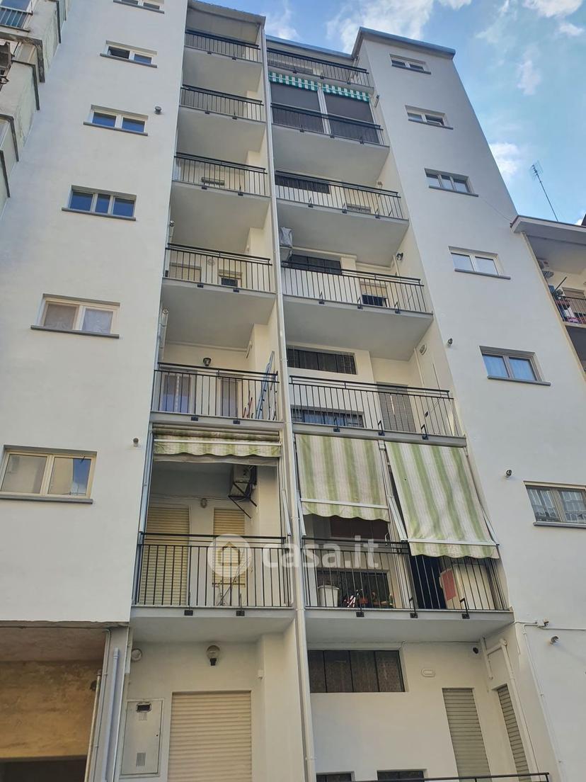 Trilocale in Via Barletta 98 — foto 17 di 74