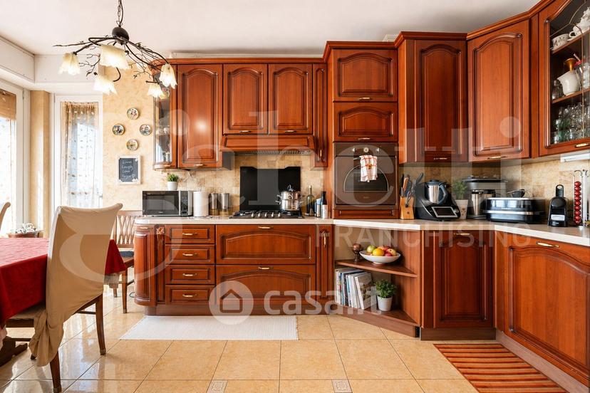 Trilocale in Viale Monte Penice 10 — foto 9 di 26