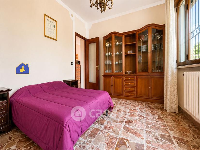 Villa in Via Cadore — foto 36 di 37