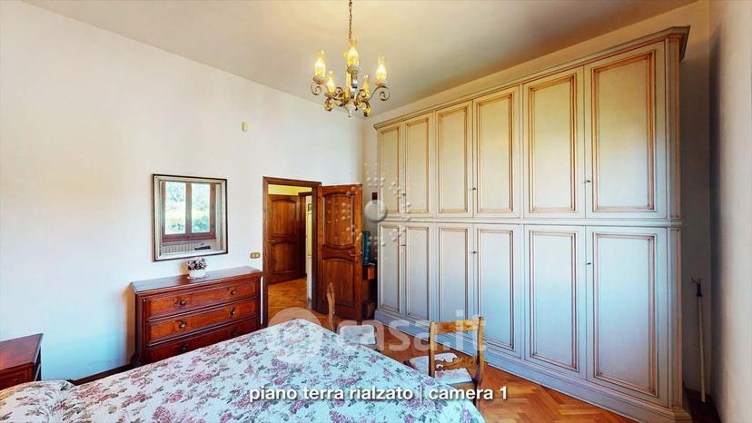 Villa in Via Arno 10 — foto 5 di 64