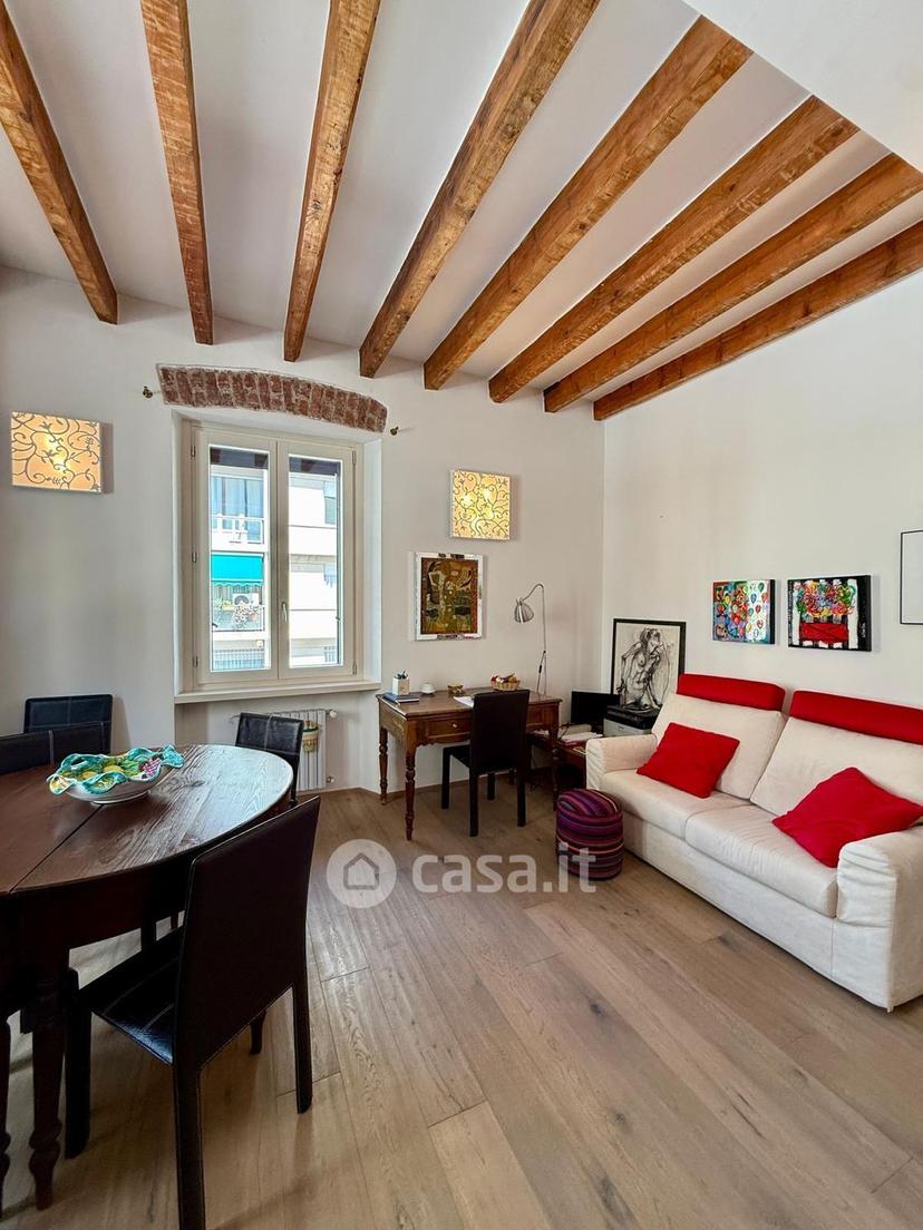 Bilocale in Via Macedonio Melloni 16